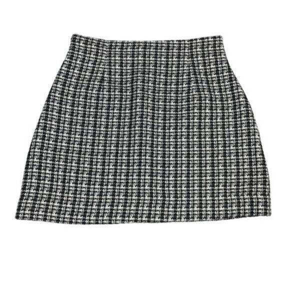 Aritzia Babaton Bryn High Waisted Tweed Mini Skirt In Black Espace Womens Size 4 - Picture 6 of 7